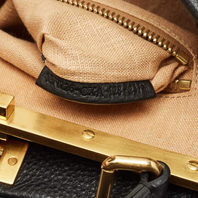 Pre Owned Fendi Black Selleria Leather Regular Peekaboo Top Handle Bag