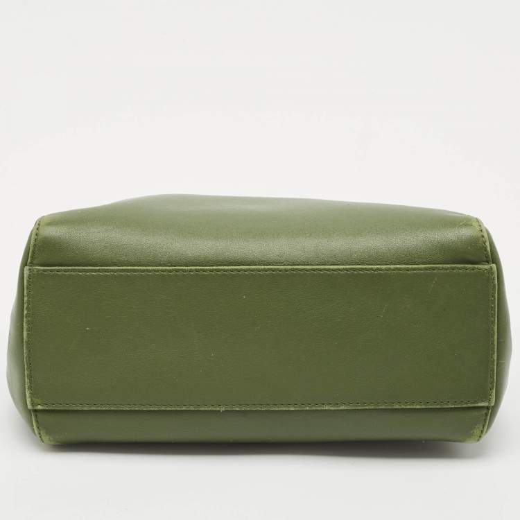 مملوكة مسبقًا Fendi Olive Green Leather Mini Peekaboo Top Handle Bag