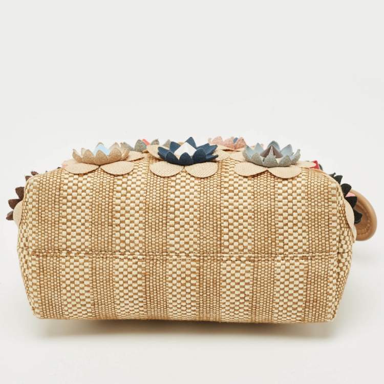 Pre Owned Fendi Beige/Natural Raffia Mini Applique By The Way Crossbody Bag