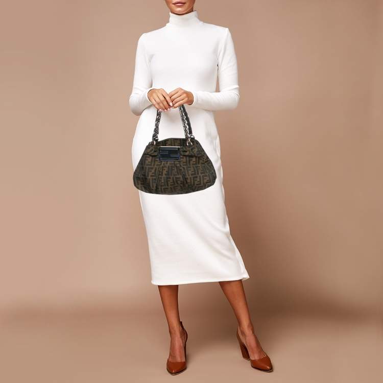 Pre Owned Fendi Tobacco Zucca Canvas and Patent Leather Small Mia Hobo