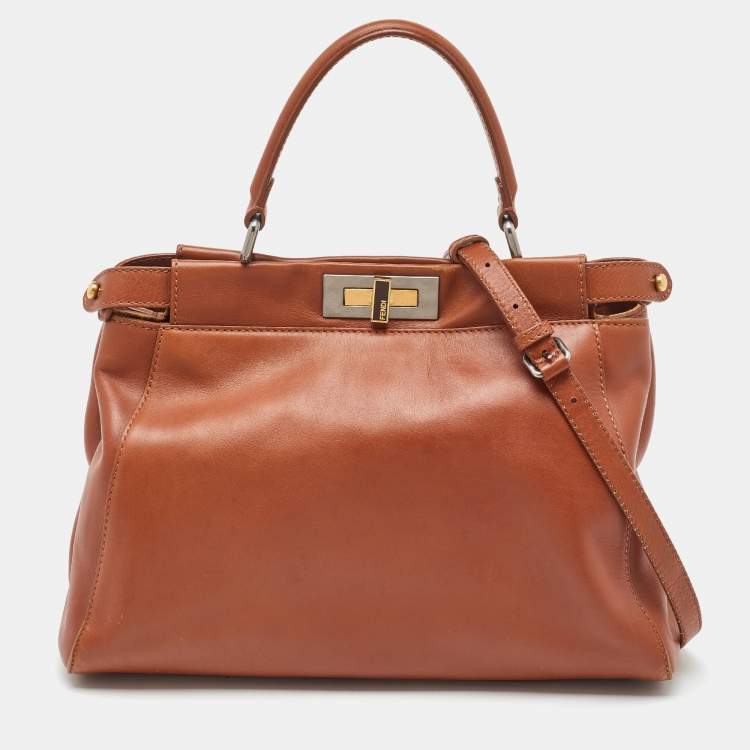 Pre Owned Fendi Brown Leather Medium Peekaboo Top Handle Bag