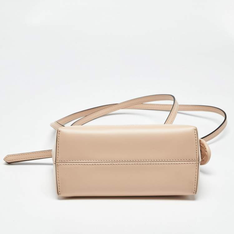 مملوكة مسبقًا Fendi Light Pink Leather Mini By The Way Bag