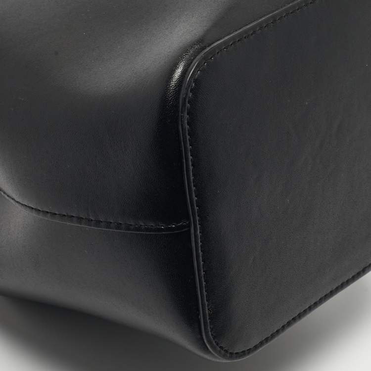 Pre Owned Fendi Black Leather Mini Mon Tresor Drawstring Bucket Bag