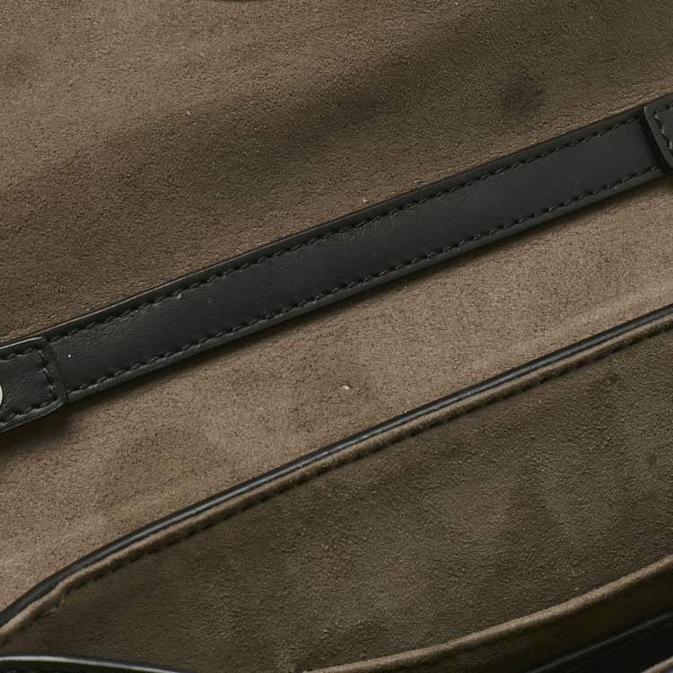 Pre Owned Fendi Black Leather Small Kan I F Shoulder Bag