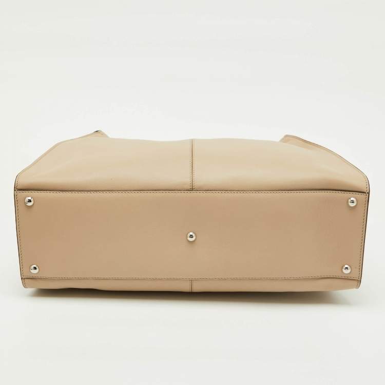 Pre Owned Fendi Beige Leather Large X Lite Peekaboo Top Handle Bag