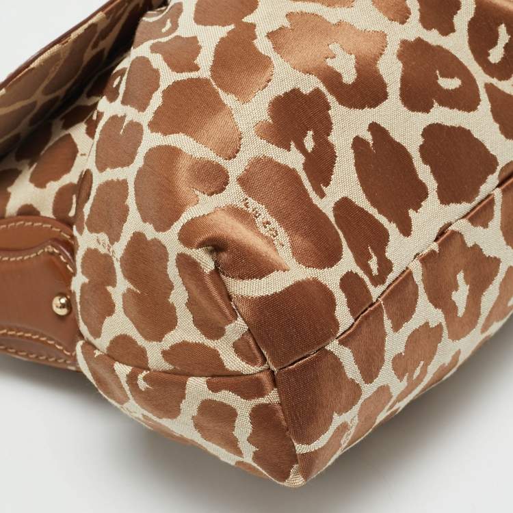 Pre Owned Fendi Brown Giraffe Print Canvas Medium Chef Shoulder Bag