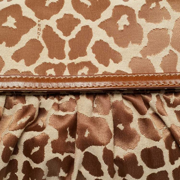 Pre Owned Fendi Brown Giraffe Print Canvas Medium Chef Shoulder Bag