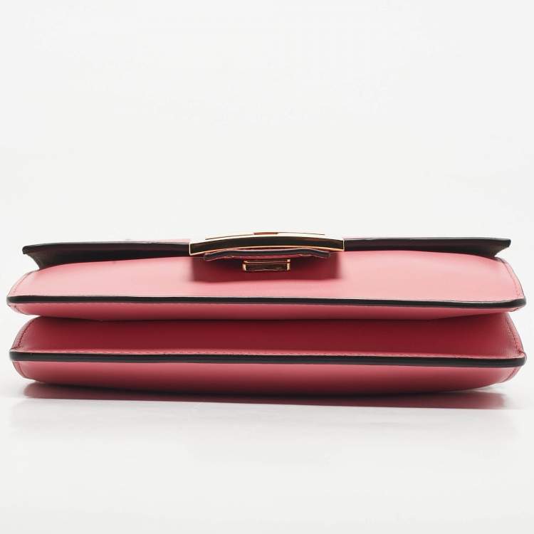 Pre Owned Fendi Pink Leather Mini Flat Baguette Bag