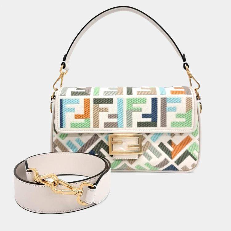مملوكة مسبقًا Fendi Multicolor Fabric Baguette Bag