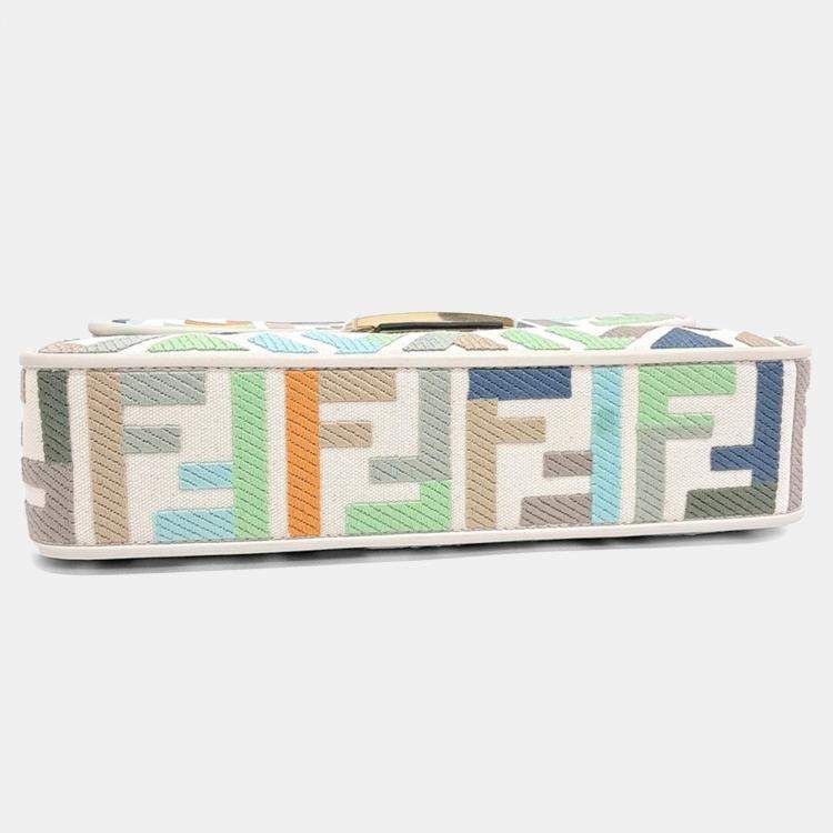 مملوكة مسبقًا Fendi Multicolor Fabric Baguette Bag