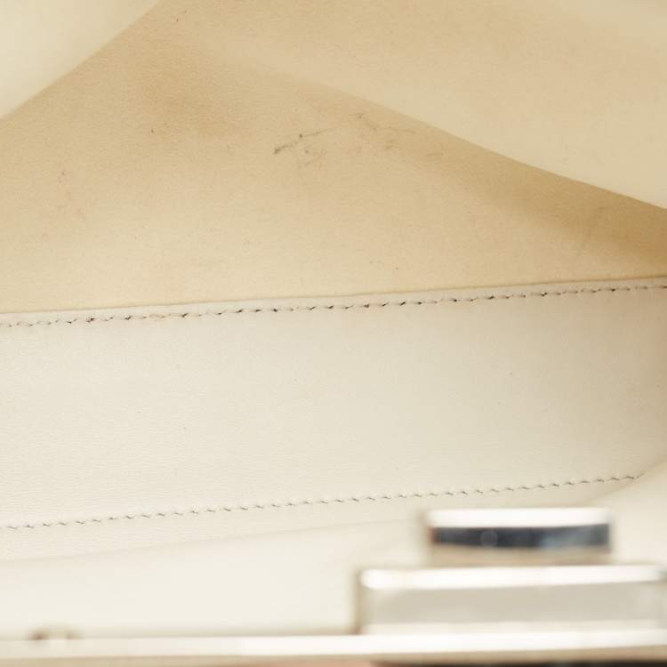 Pre Owned Fendi White Leather Whipstitch Medium Peekaboo Top Handle Bag