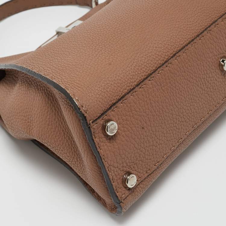 Pre Owned Fendi Brown Leather Medium Peekaboo Top Handle Bag