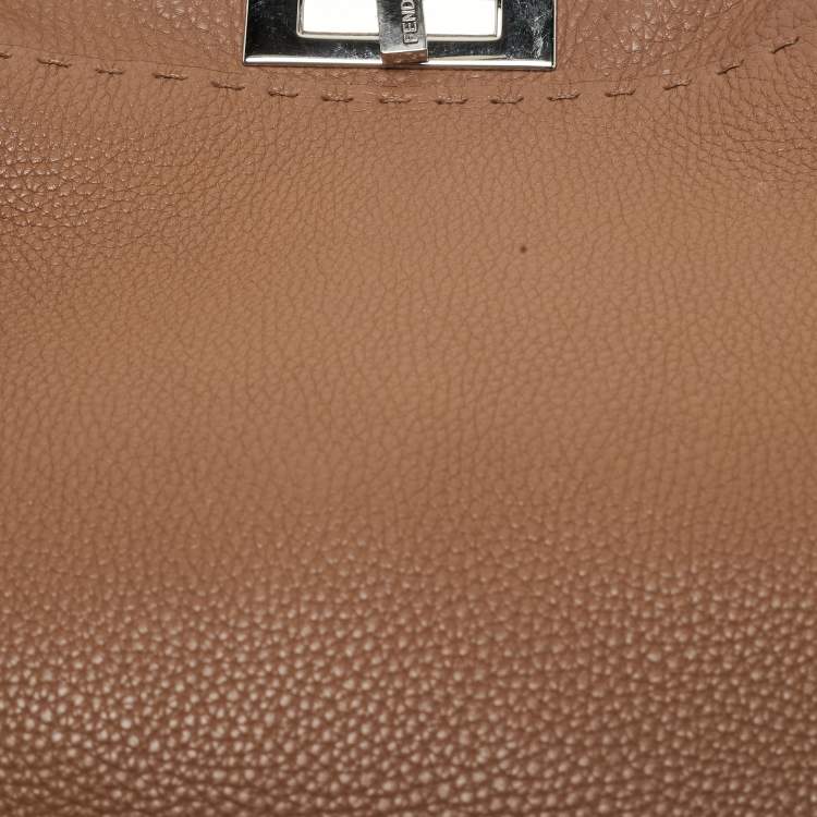 Pre Owned Fendi Brown Leather Medium Peekaboo Top Handle Bag