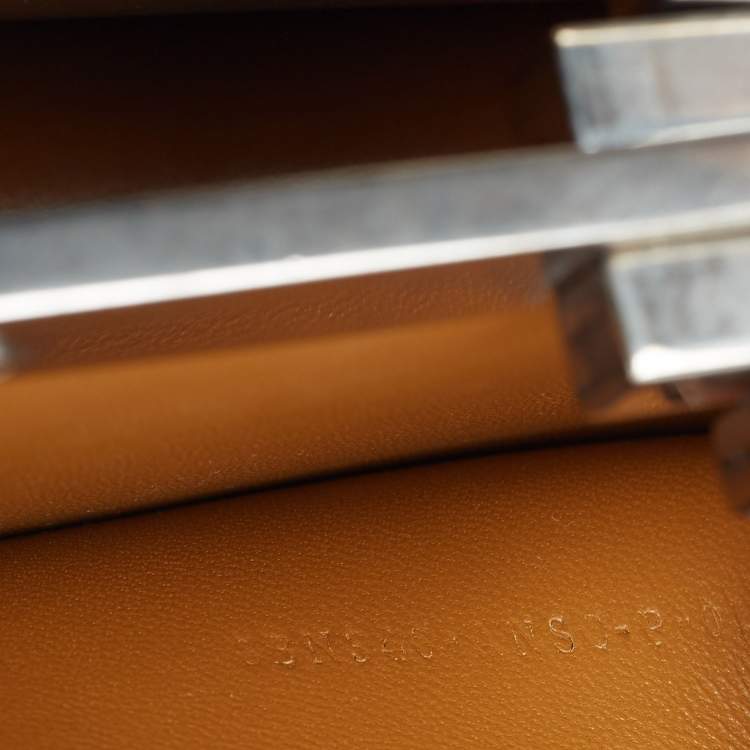 Pre Owned Fendi Green Glossy Leather Medium Peekaboo Cut Bag