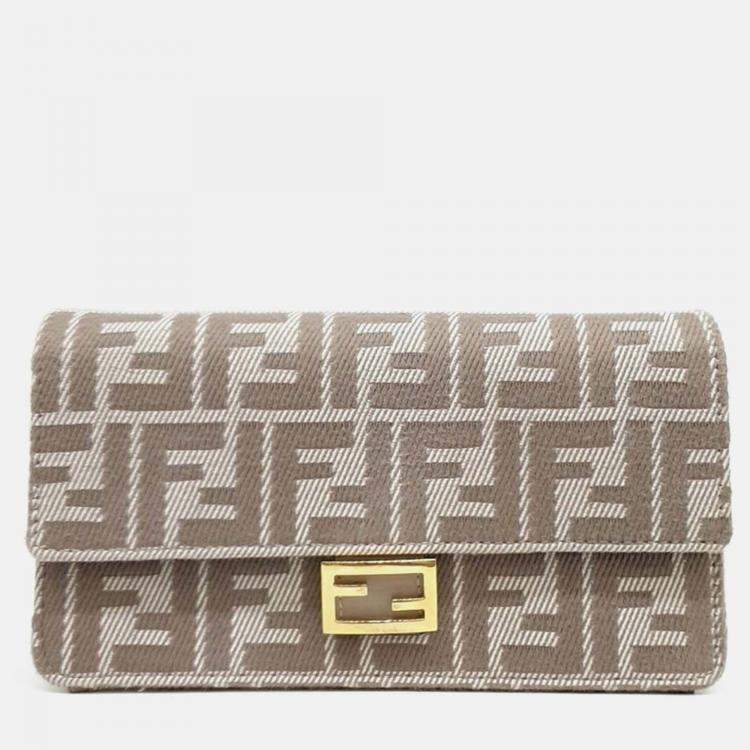 Pre Owned Fendi Beige Fabric Wallet-on-Chain Crossbody and Shoulder Bag