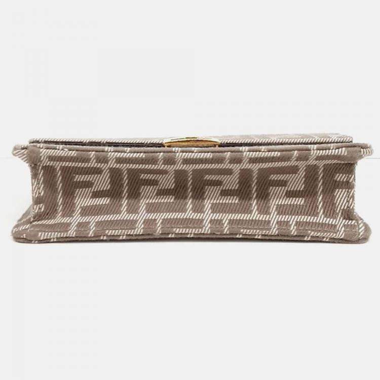 Pre Owned Fendi Beige Fabric Wallet-on-Chain Crossbody and Shoulder Bag