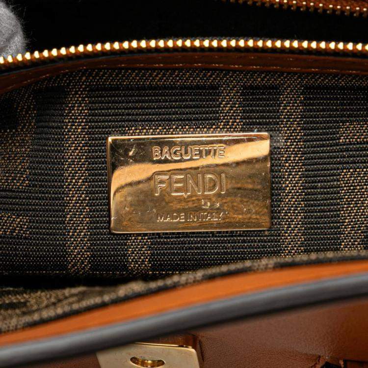 Pre Owned Fendi Baguette Brown Leather Shoulder Bag
