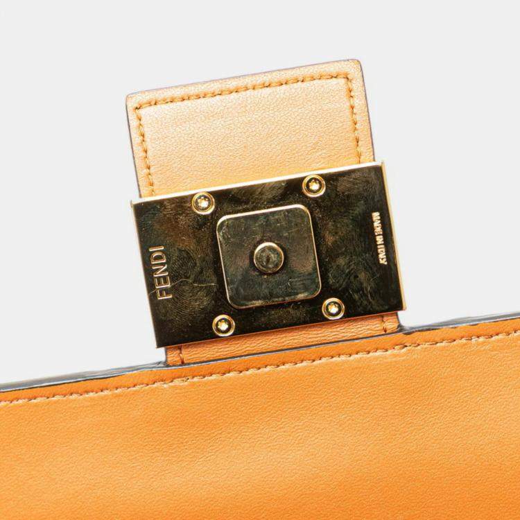 Pre Owned Fendi Baguette Brown Leather Shoulder Bag