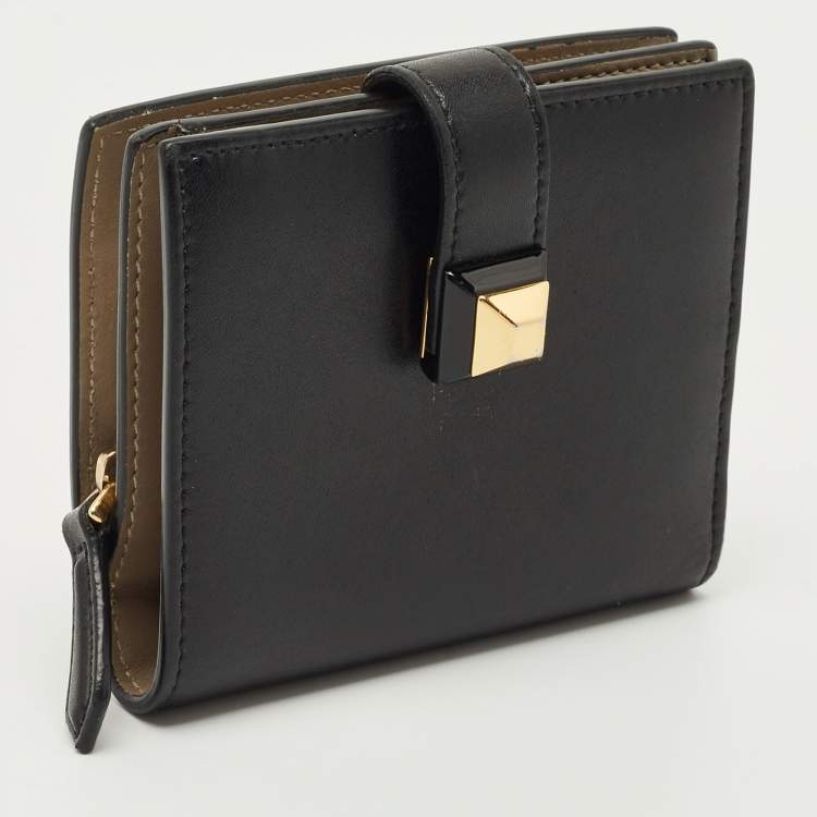 Pre Owned Fendi Black Leather Accordion Flap Bifold Wallet