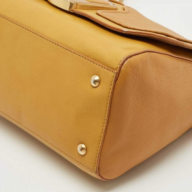 Pre Owned Fendi Yellow Color Block Leather Medium Anna Shoulder Bag