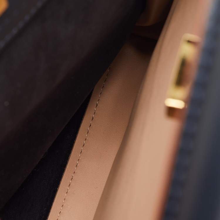 Pre Owned Fendi Navy Blue Leather Medium Peekaboo Top Handle Bag