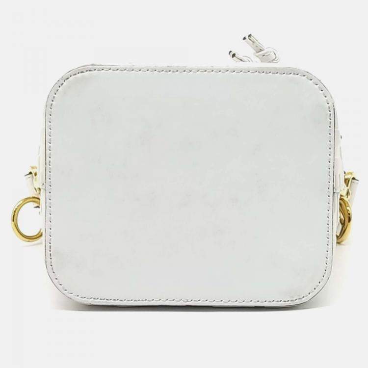 Pre Owned Fendi White Leather Montrezo Bucket Bag Mini