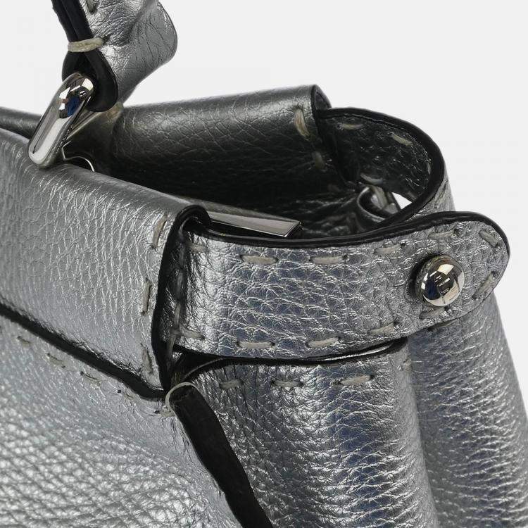 Pre Owned Fendi Silver Leather Peekaboo 2way Handbag