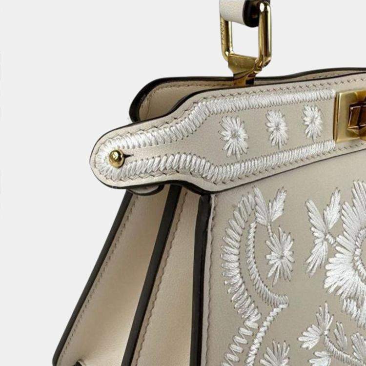 Pre Owned Fendi Peekaboo I See U Petite Leather Shoulder Bag In Light Beige