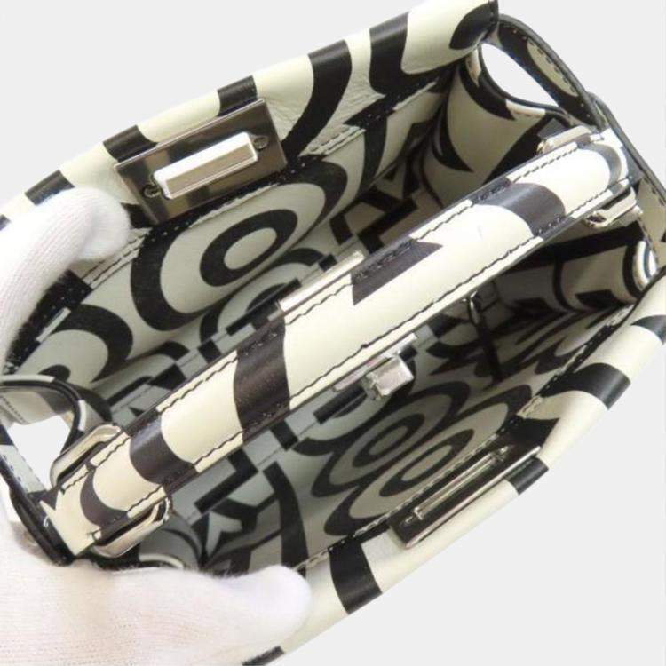 Pre Owned Fendi Peekaboo Black/White Calfskin Handbag