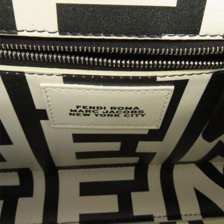 Pre Owned Fendi Peekaboo Black/White Calfskin Handbag