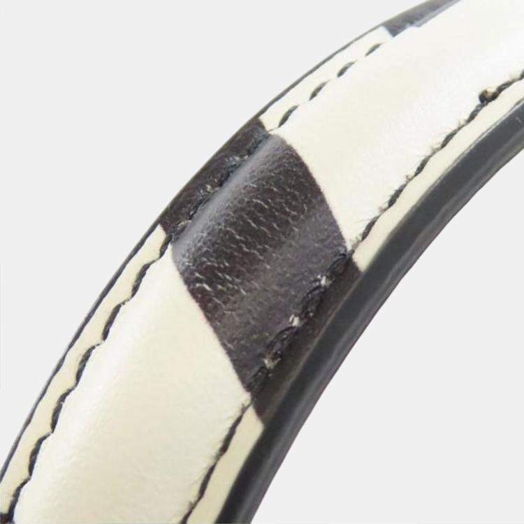Pre Owned Fendi Peekaboo Black/White Calfskin Handbag