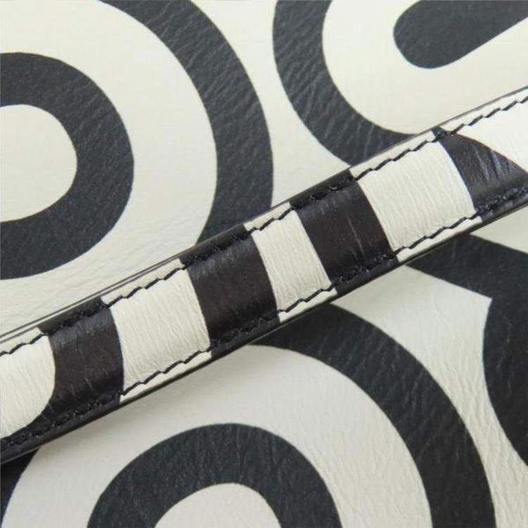 Pre Owned Fendi Peekaboo Black/White Calfskin Handbag