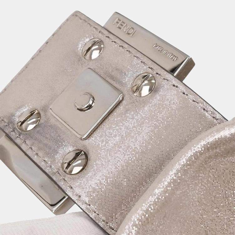 Pre Owned Fendi Metallic Silver Leather Baguette Handbag
