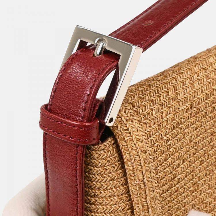 Pre Owned Fendi Beige Straw Mamma Baguette Handbag