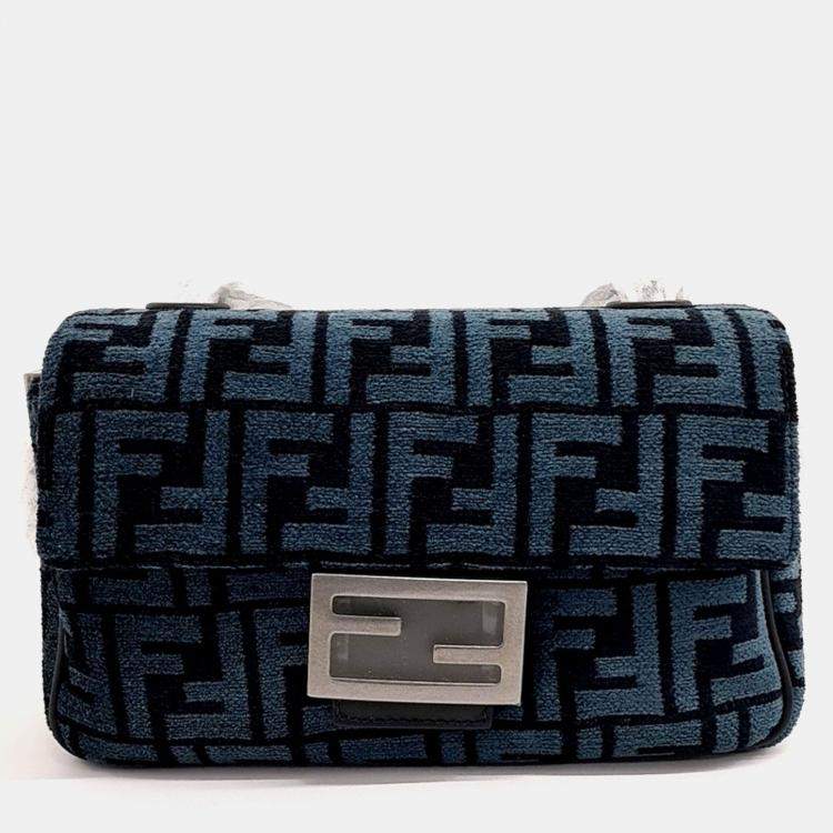 Pre Owned Fendi Blue Fabric Baguette Chain Shoulder Bag
