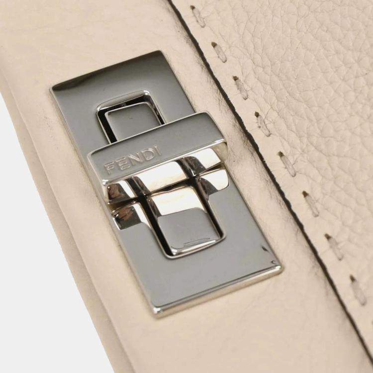 Pre Owned Fendi Off-white Leather Peekaboo 2way Handbag