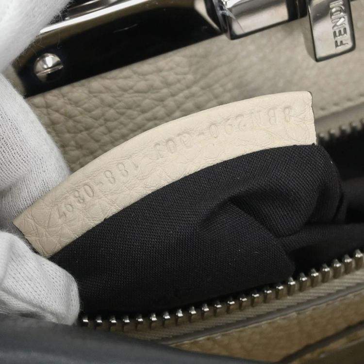 Pre Owned Fendi Gray Leather Peekaboo 2way Handbag