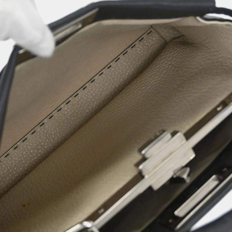Pre Owned Fendi Gray Leather Peekaboo 2way Handbag