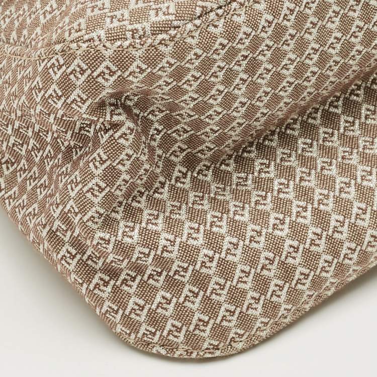 Pre Owned Fendi Beige/Silver Printed Canvas and Leather Mini Mama Baguette Bag