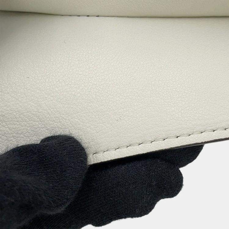 Pre Owned Fendi Flip Medium Tote Brown/Black Leather Size Medium