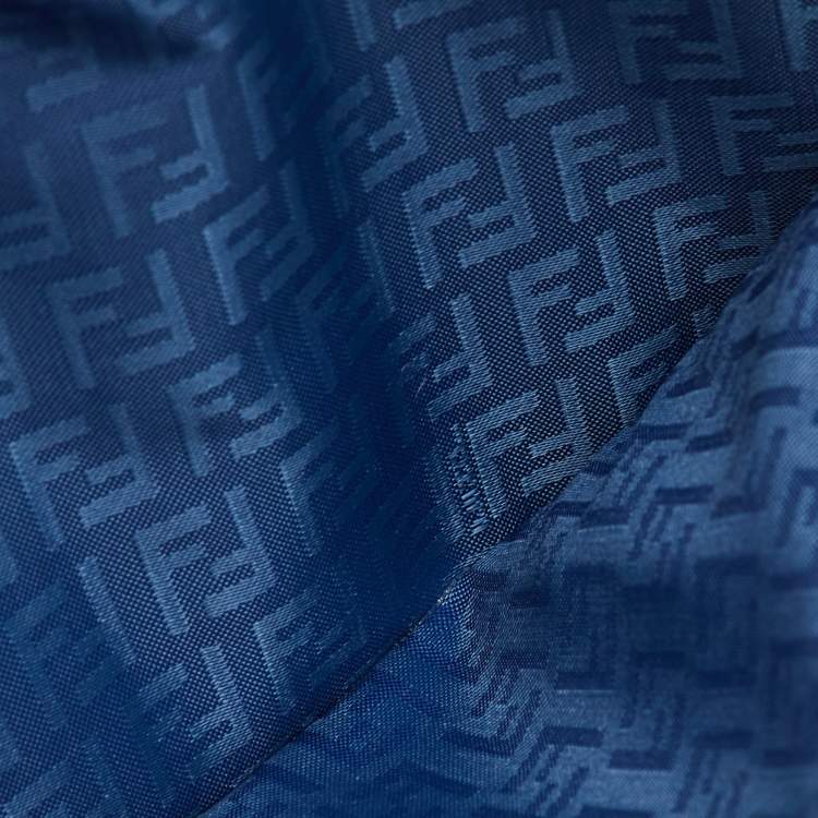 Pre Owned Fendi White Embossed Leather Chain Clutch Bag