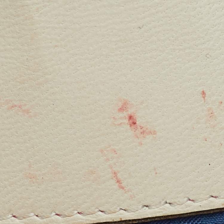 Pre Owned Fendi White Embossed Leather Chain Clutch Bag