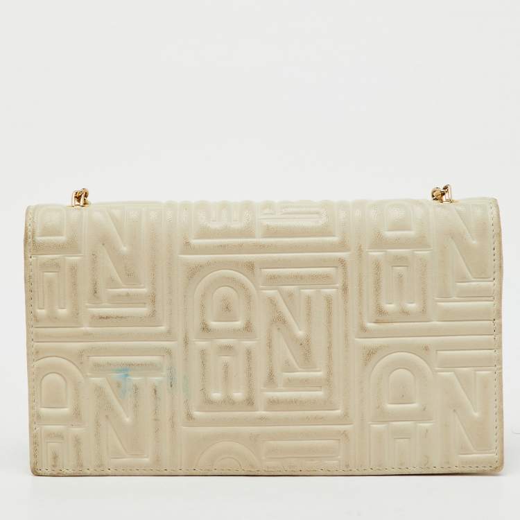 Pre Owned Fendi White Embossed Leather Chain Clutch Bag