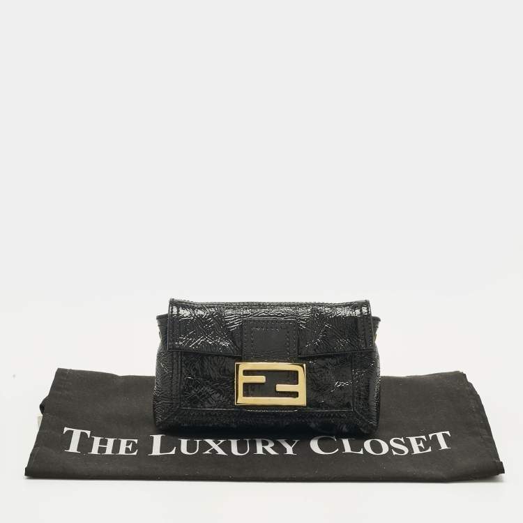 Pre Owned Fendi Black Patent Leather Baguette Clutch