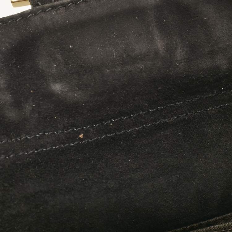 Pre Owned Fendi Black Patent Leather Baguette Clutch