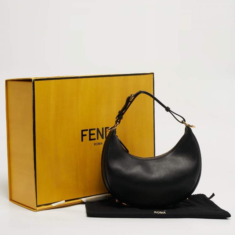 Pre Owned Fendi Black Leather Small Fendigraphy Shoulder Bag