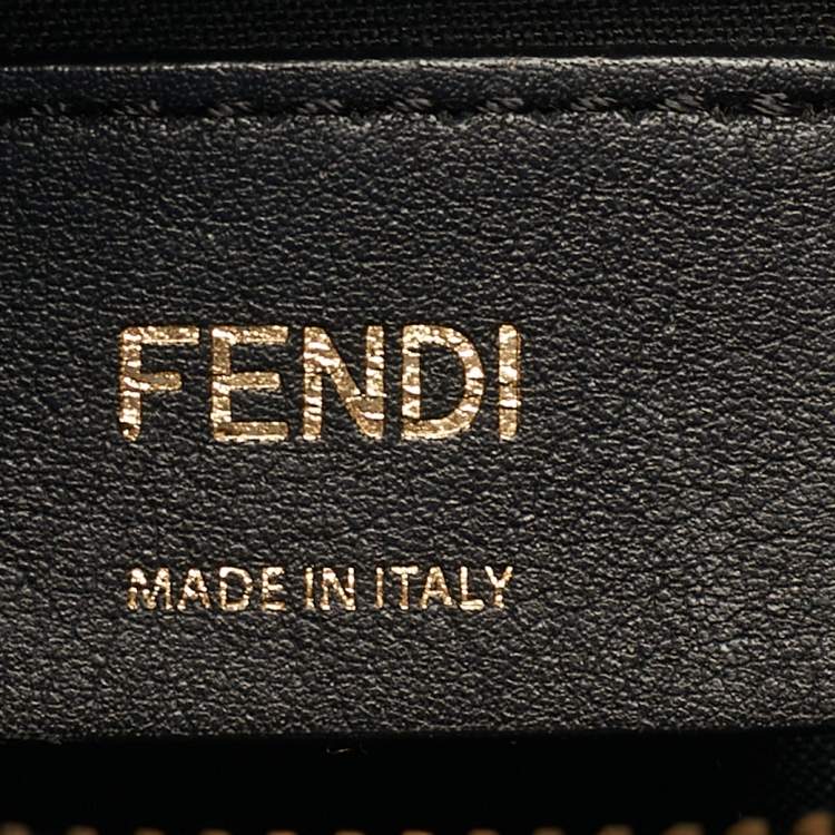 Pre Owned Fendi Black Leather Small Fendigraphy Shoulder Bag