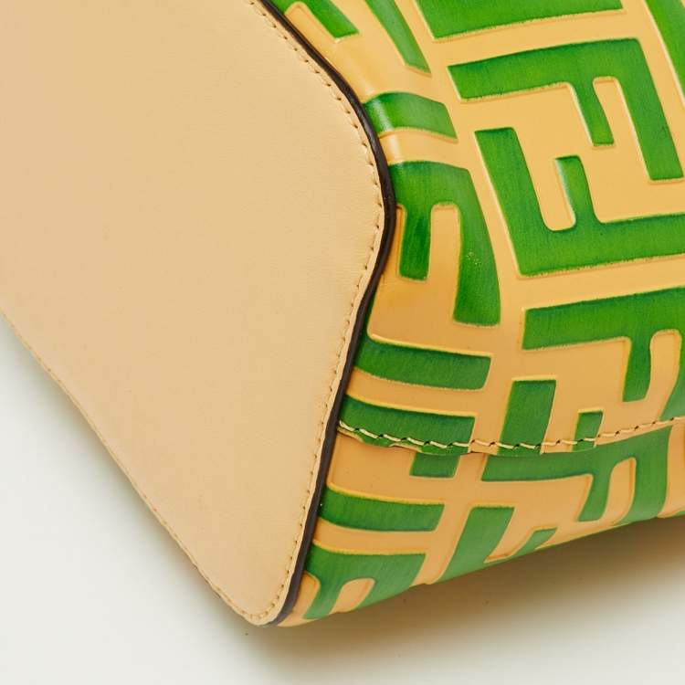 Pre Owned Fendi Cream/Green Zucca Embossed Leather Mini Mon Tresor Bucket Bag