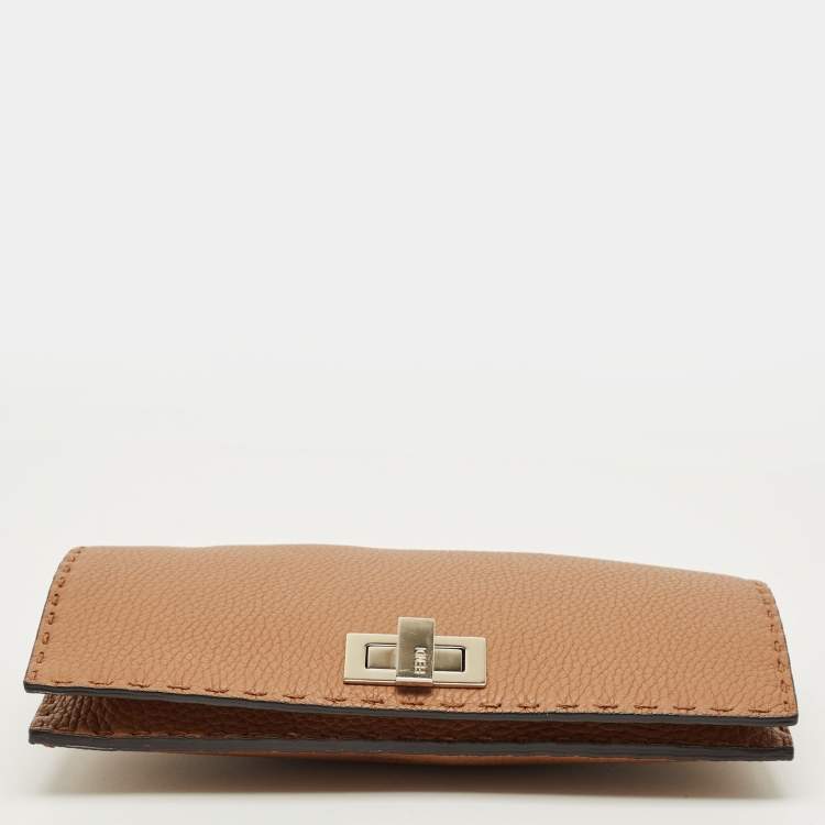 Pre Owned Fendi Peekaboo Brown Selleria Leather Wallet