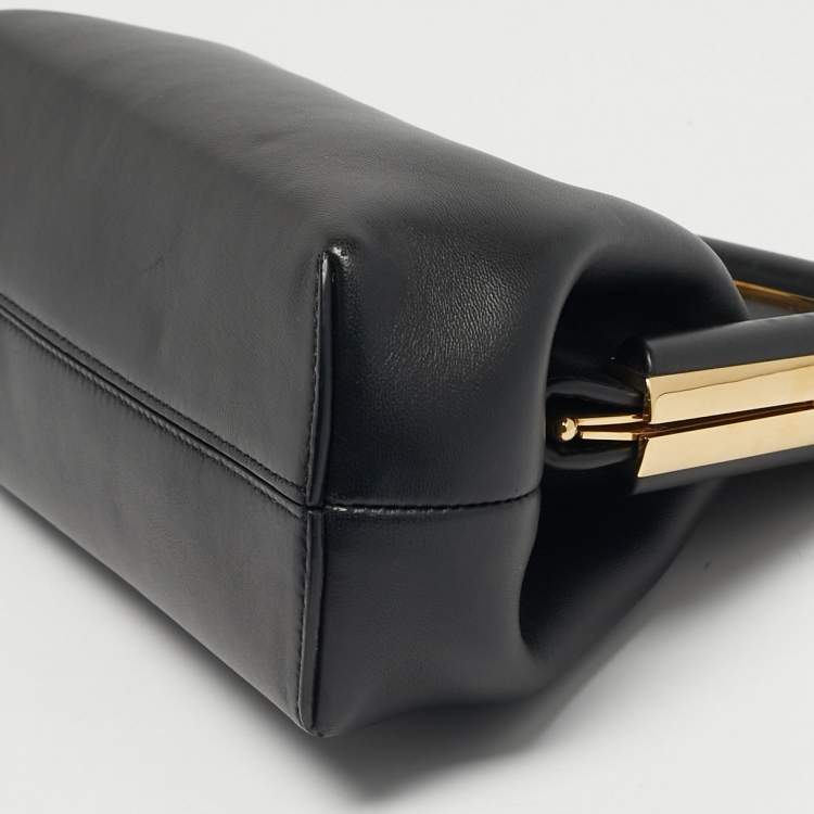 مملوكة مسبقًا Fendi First Small Black Leather Clutch Bag